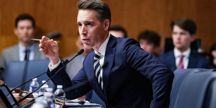 Republican senators blast FDA for expanding abortion pill access